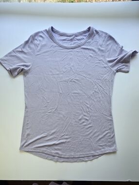 Lululemon Tee